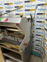 MACCHINA TAGLIAPANE JAC PICO USATA